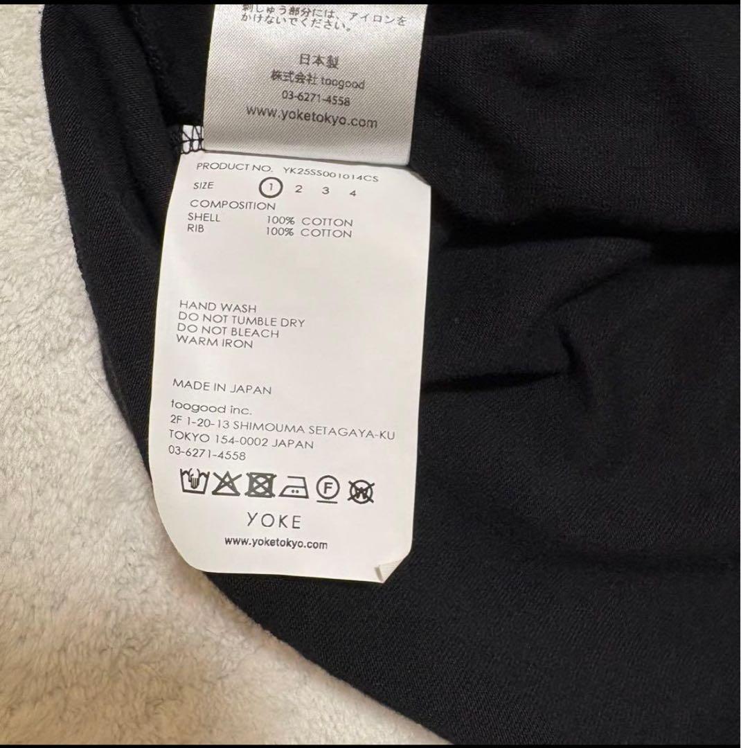 【最終値下げ　新品未使用】YOKE☆Tシャツ☆1☆黒