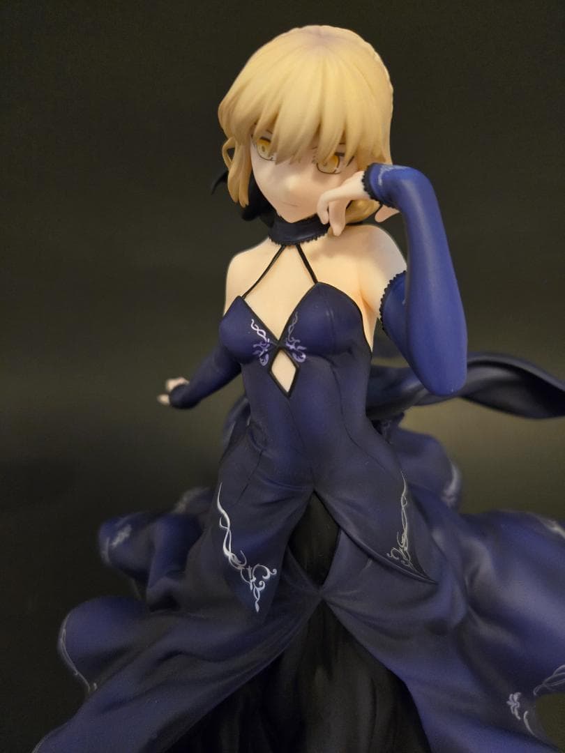 セイバー　アルトリア　オルタ　ドレス(ALTER) フィギュア　！傷アリ！
