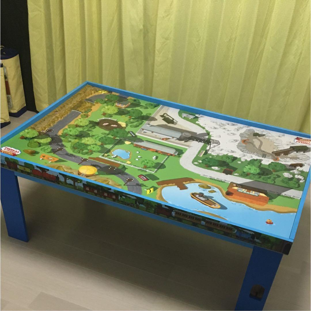 きかんしゃトーマス 木製レール プレイテーブル&プレイボード