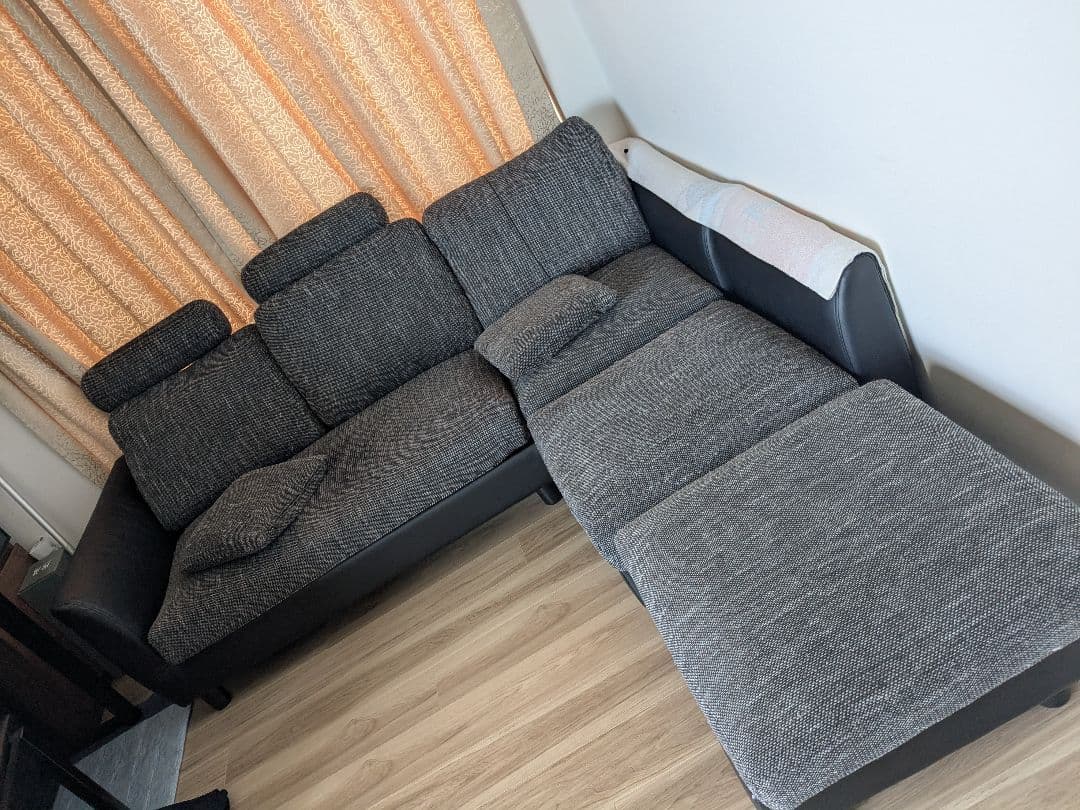 麒麟LOWYA ロウヤ 優雅で贅沢な3人掛けカウチソファ