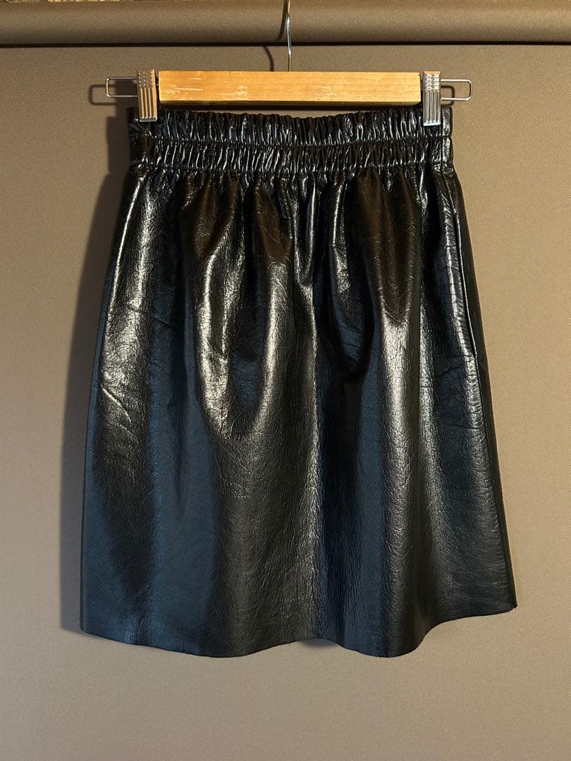 beautiful people レザーフレアースカート