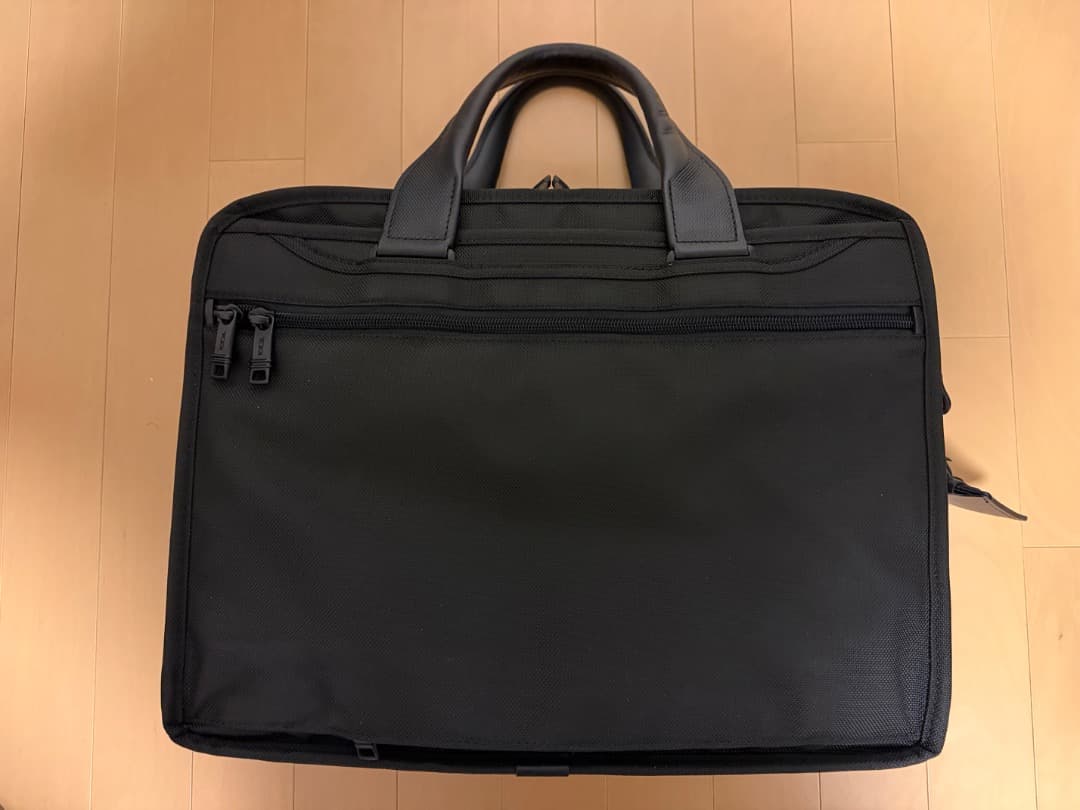 TUMI ALPHA3 エクスパンダブル オーガナイザー ラップトップブリーフ