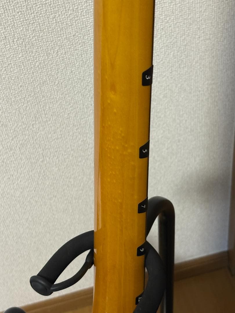 Squier by Fender ストラトタイプ エレキギター　中古