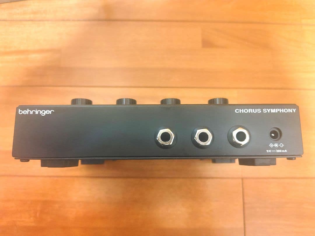 【即日発送】BEHRINGER Chorus Symphony