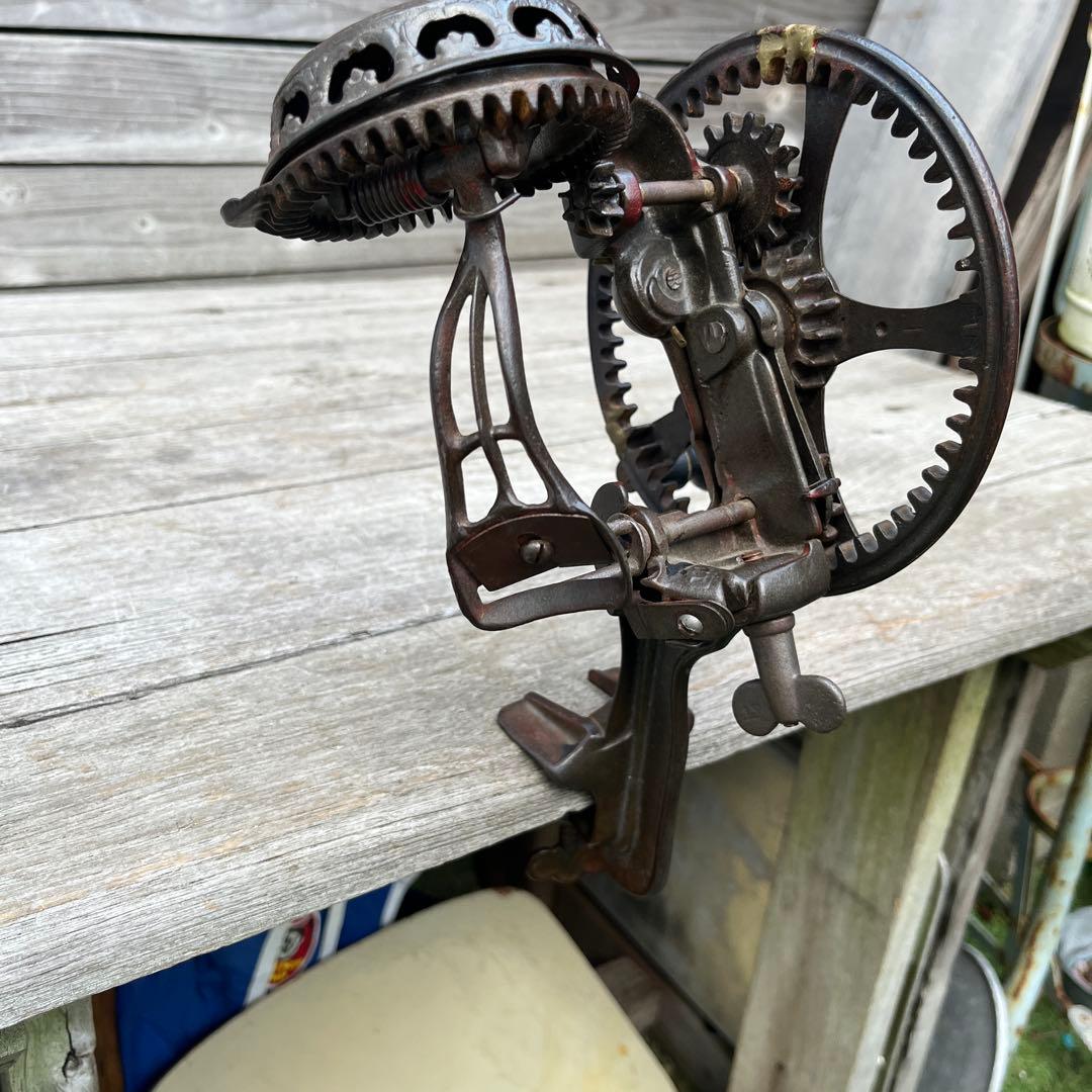 アンティーク　アップルカッター