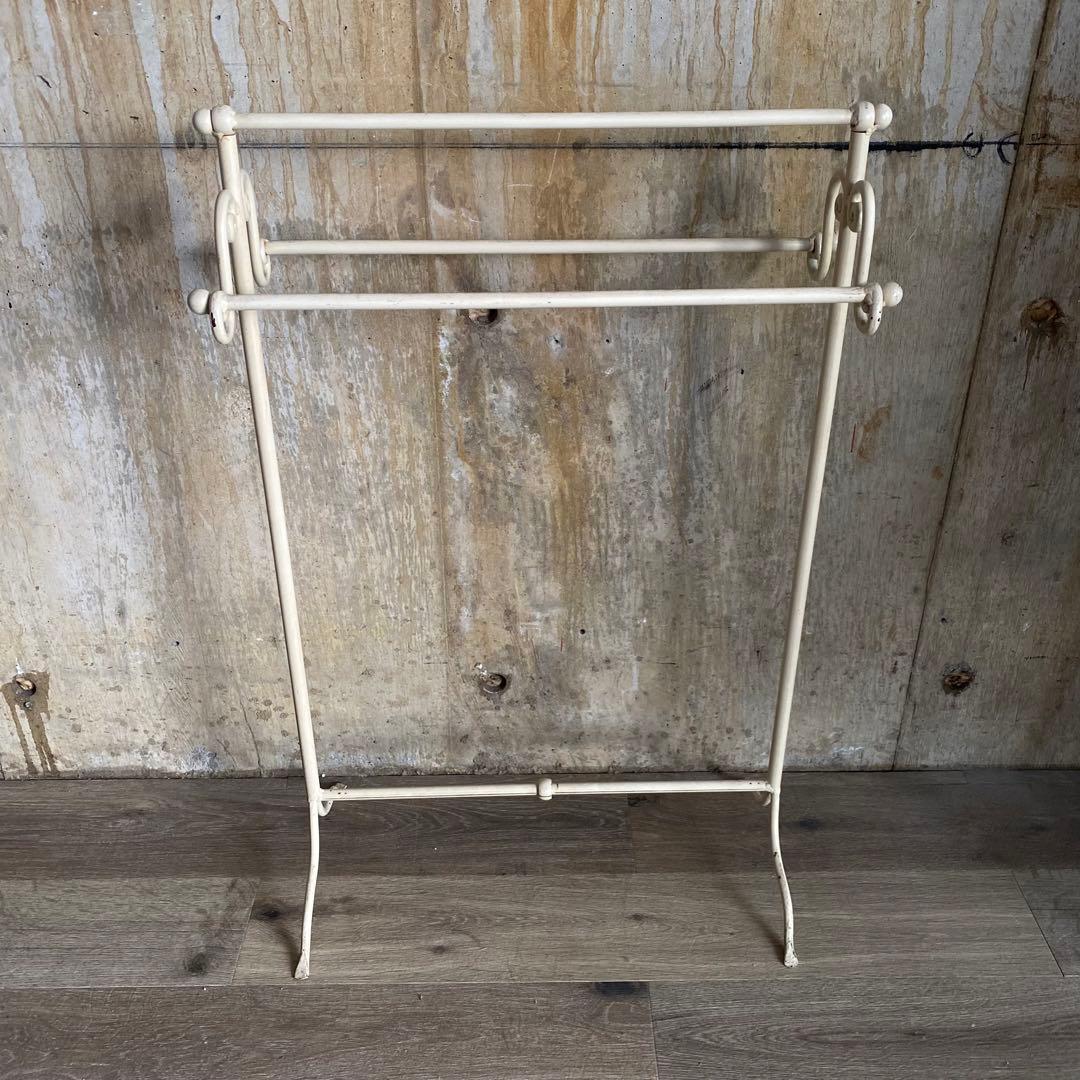 アイアンハンガーラック　タオルハンガー　ヴィンテージ　クラシック　アンティーク