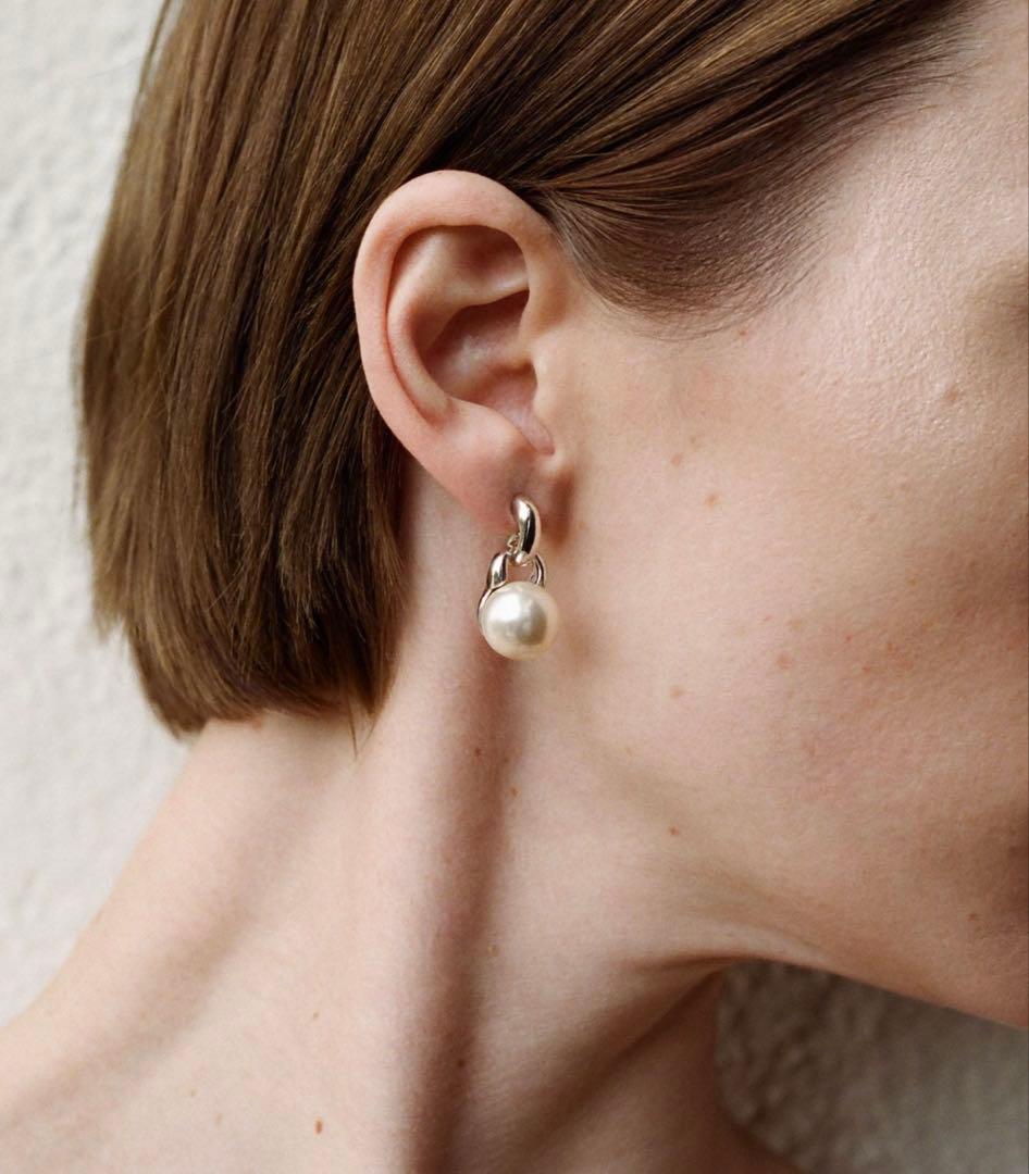 3日までお値下げソフィーブハイ シルバーパールピアス