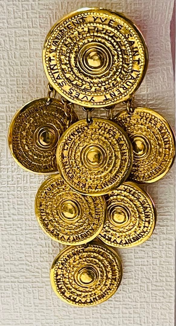 レア！！ イヴ・サンローラン ラウンドロゴ ヴィンテージ ブローチ