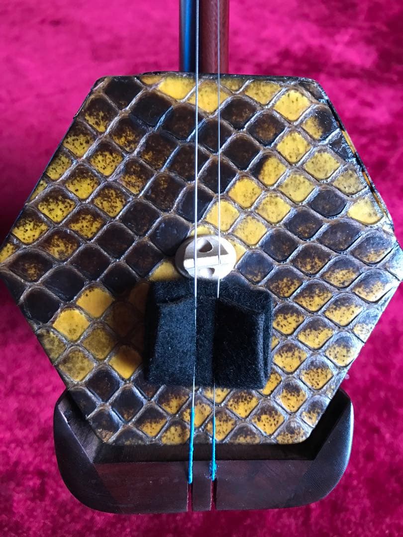 二胡★最上級アフリカ小葉紫檀★錦蛇皮★蘇州科韻・李玉貴★十年保証★必需品揃い