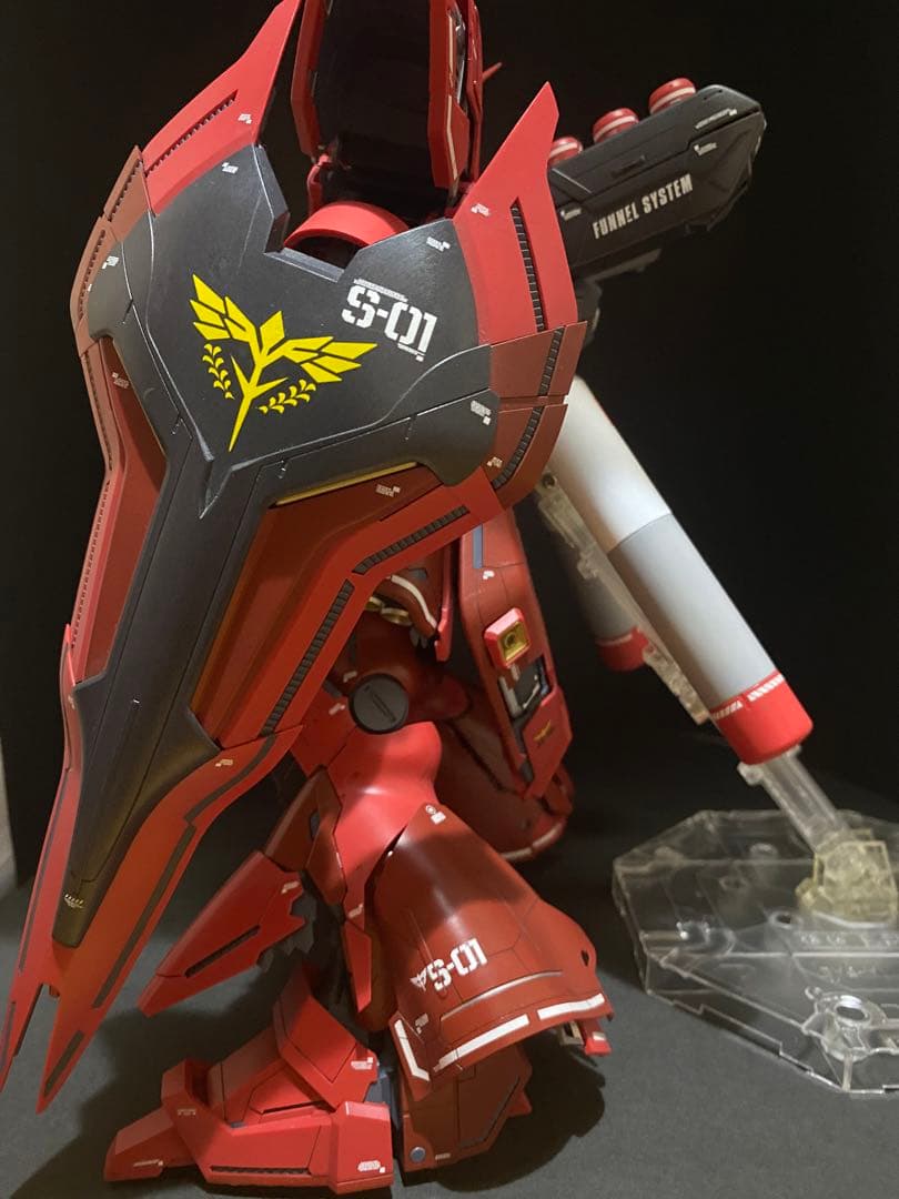 MG 1/100 MSN-04 サザビーVer.ka 塗装済 完成品