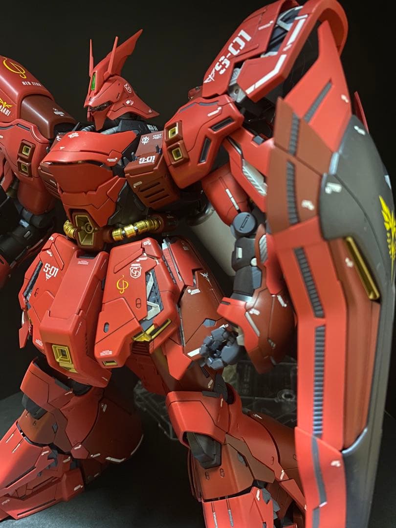 MG 1/100 MSN-04 サザビーVer.ka 塗装済 完成品