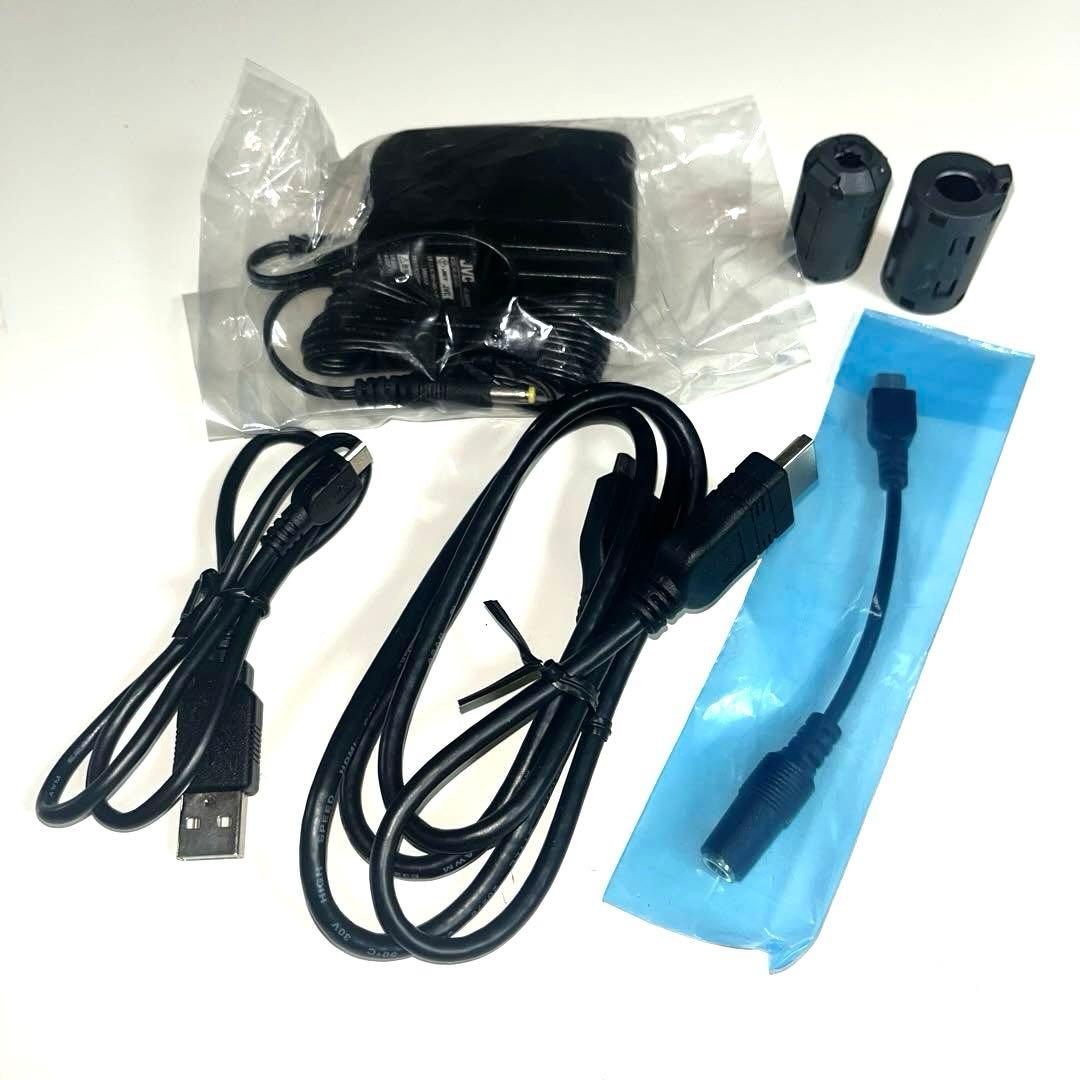 JVC ビデオカメラ GZ-RX680-D