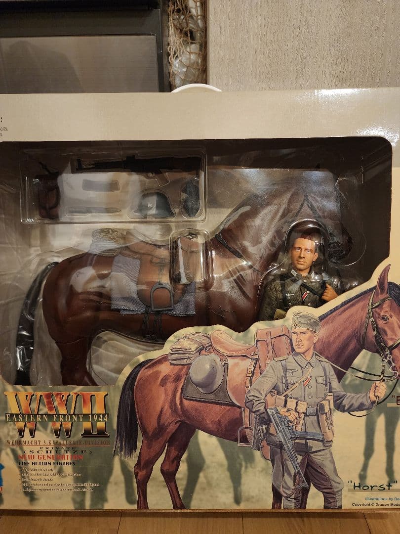 ドラゴンモデルズ　フィギュア