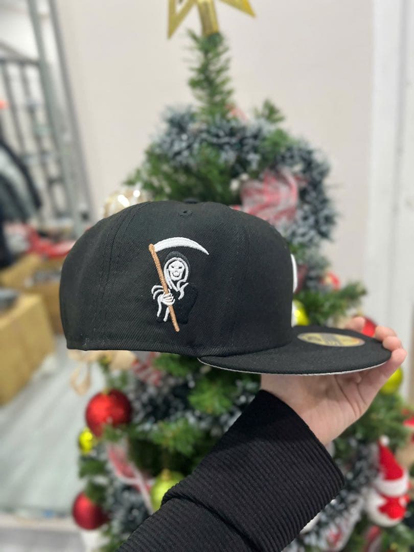 Supreme New Era Sロゴ 黒ベースボールキャップ