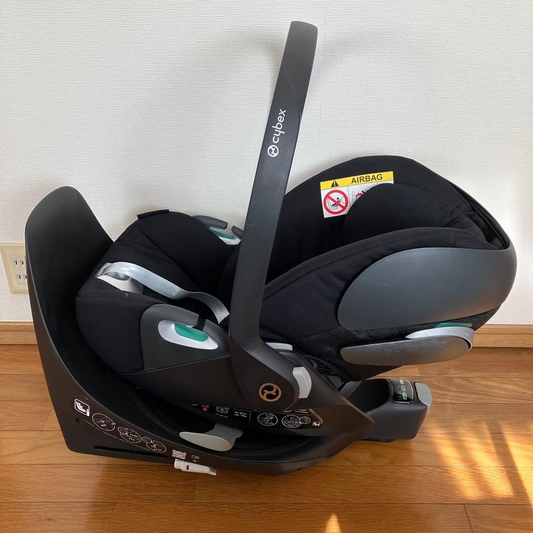 チャイルドシート(cybex Z2 i-SizeとベースZ2 Eマーク付)
