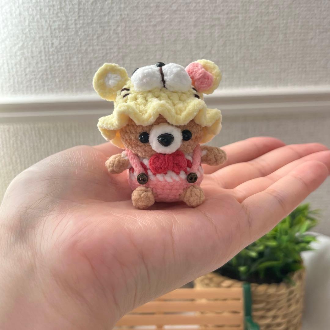 Eアカウント あみぐるみ　ぬいぐるみ　編み物　 　あひる