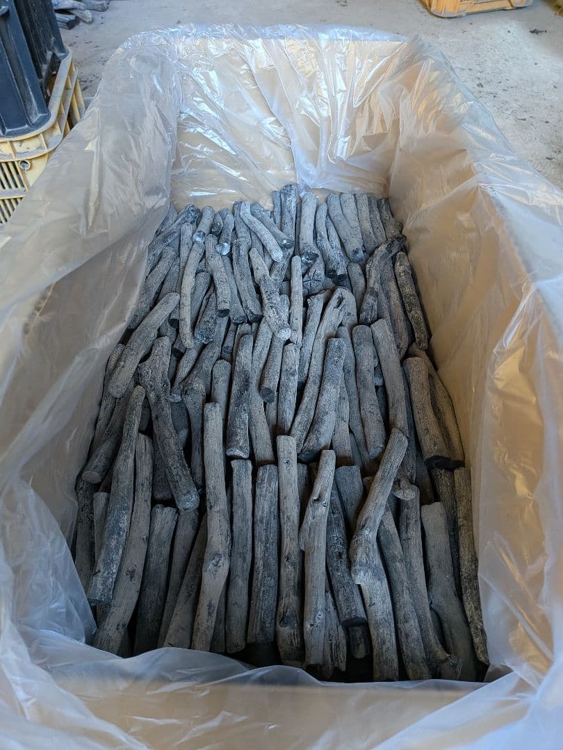 紀州備長炭 馬目樫 樫細丸S15kg 窯元直売①