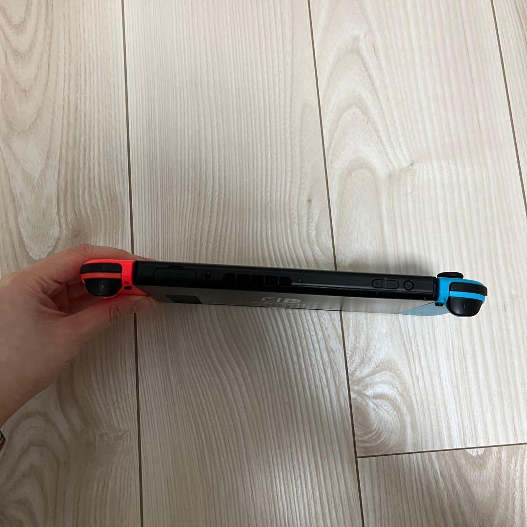 Nintendo Switch 本体のみ　バッテリー強化版　新型