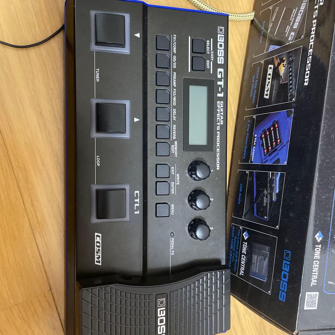 BOSS GT-1 ギターエフェクター　ACアダプター付き