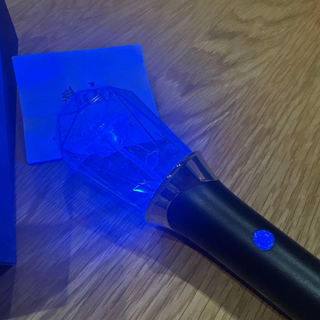 【m♡pan 】【1回使用】Ado 公式ペンライト2本セット