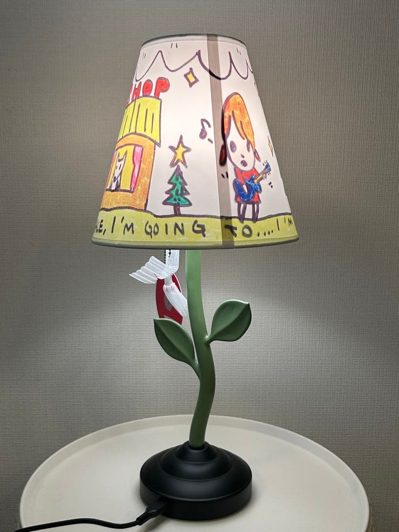 奈良美智 テーブルランプ　How2Work 「Y.N. LAMP」