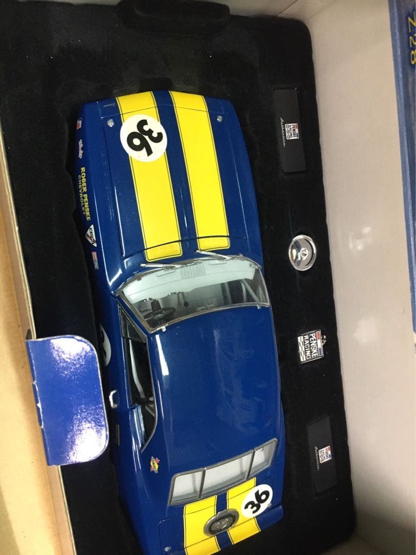 gmp 1/18 1967ペンスケレーシング カマロz28 中古