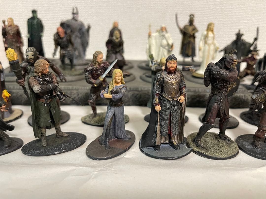 ロードオブザリング　メタル　ミニフィギュア 【重さ5kg】