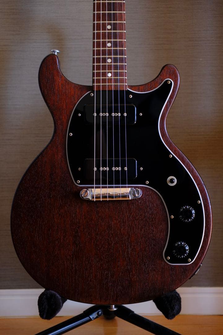 希少で人気なレアモデル！ギブソンレスポールスペシャルトリビュートDC