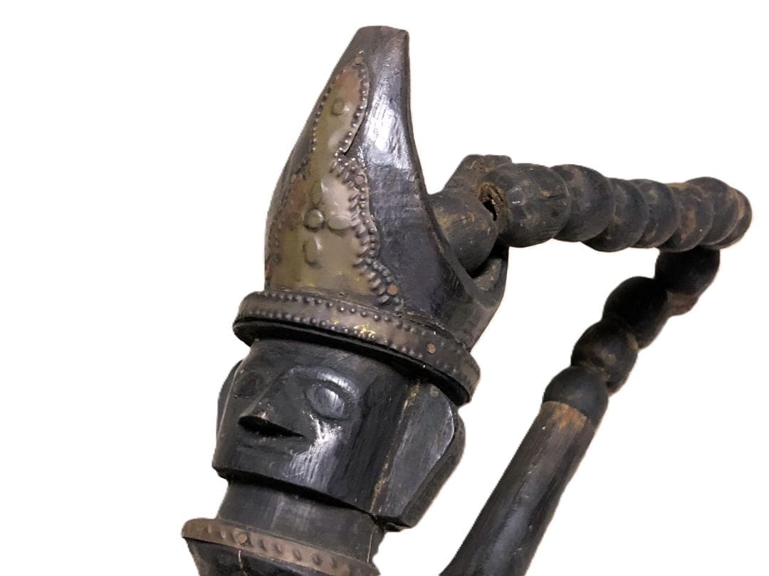 【 木製彫金儀式杖 】　インディオ（南米先住）　マプチェ/ケマムル