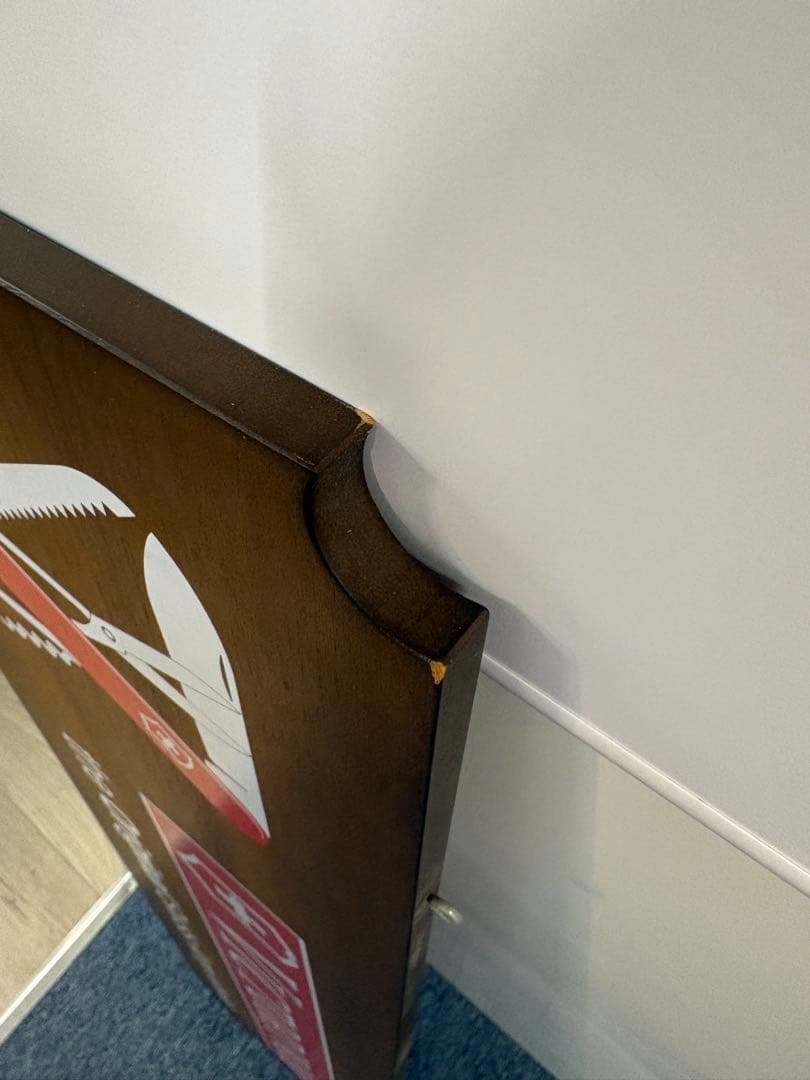 看板 木製Victorinox スイスアーミーナイフ 木製サイン 吊り下げ