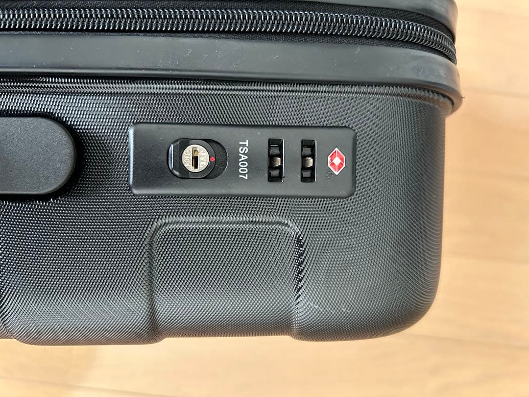 ハードキャリーケース ブラック 36L 54×37×24 cm