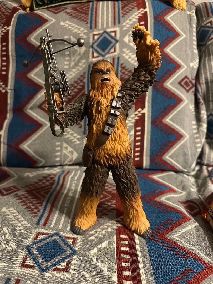 チューバッカ フィギュア クロスボウ付き
