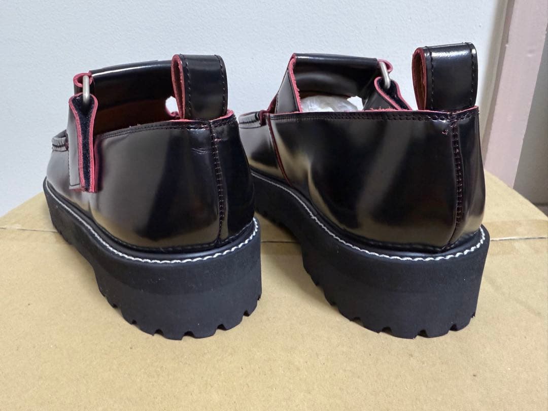 glamb モカシン ブラック/レッド