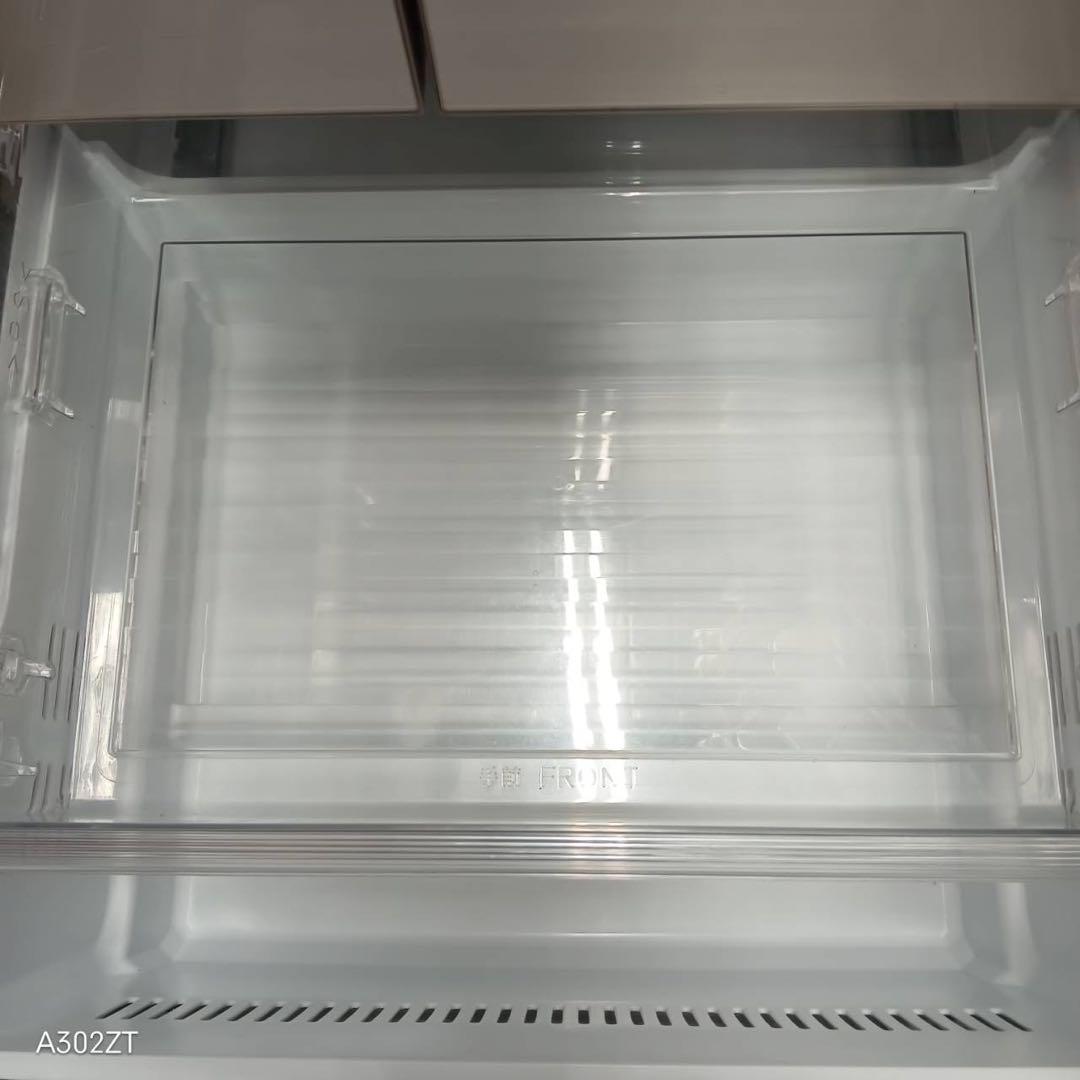 446 パナソニック大型冷蔵庫　400L強　自動製氷　小型　右開き　ガラスパネル