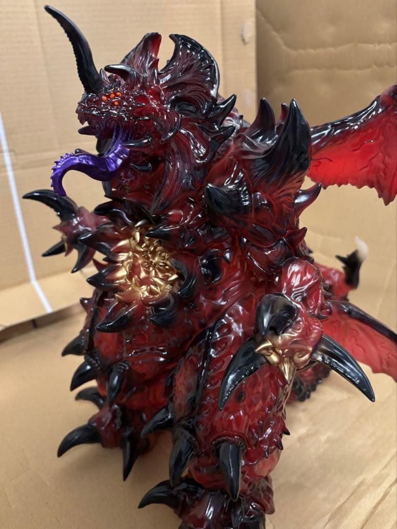 ソフビ　赤目天使　Destrolah #3