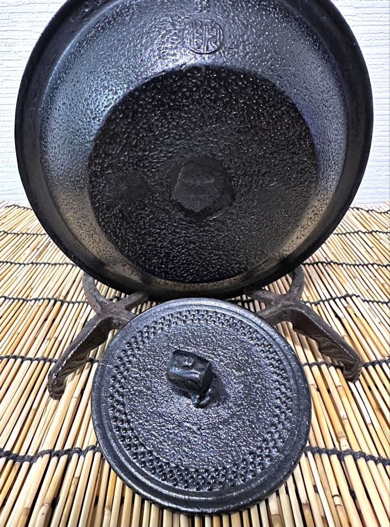 未使用品　南部伝統工芸士 及川寛治作 木瓜鉉 大アラレ　南部鉄瓶　南部鉄器