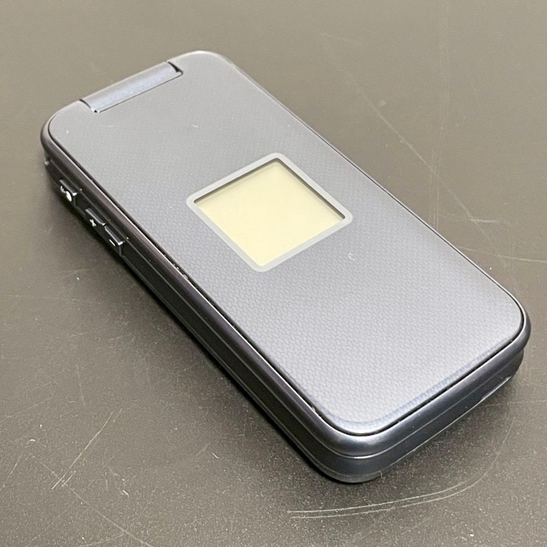 docomo ドコモ らくらくホン F01M ネイビー 携帯電話