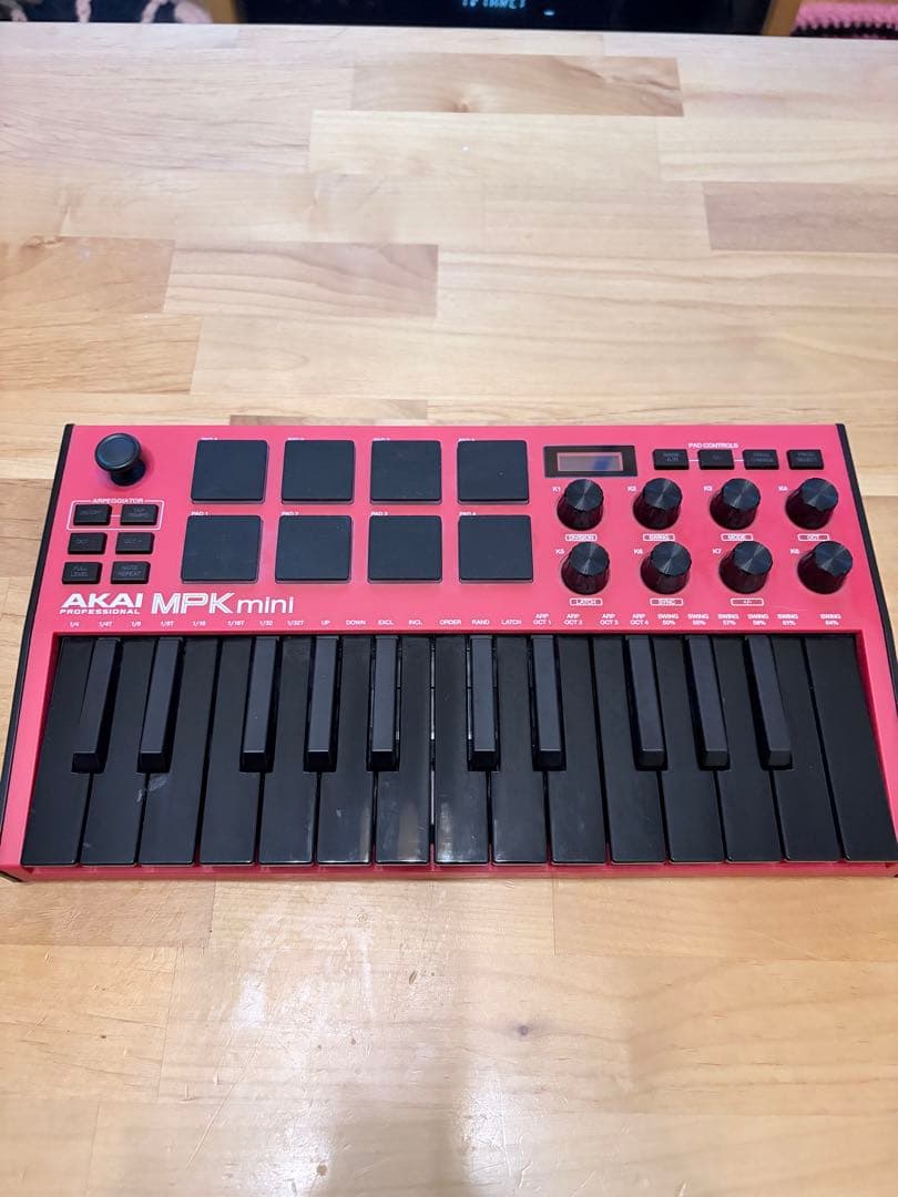 AKAI MPK mini レッド 25鍵 MIDIキーボード
