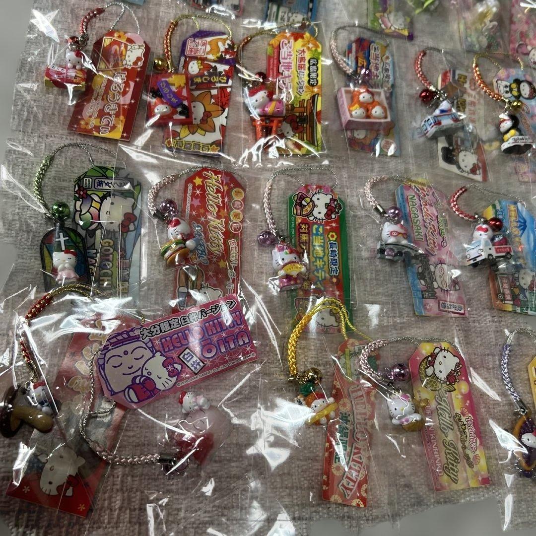 ご当地キティちゃん　【選りすぐり90個】