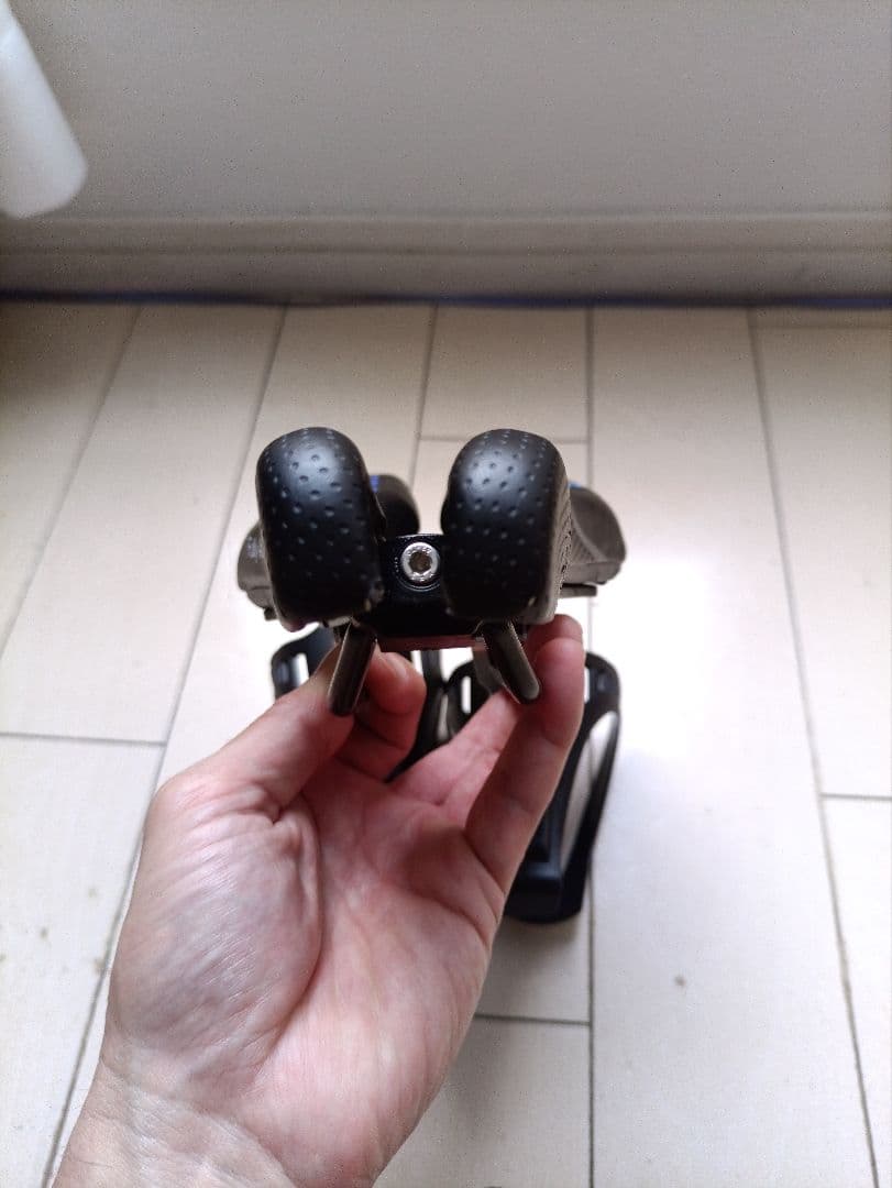 さらに値下げトライアスロン用サドルとボトルケージ