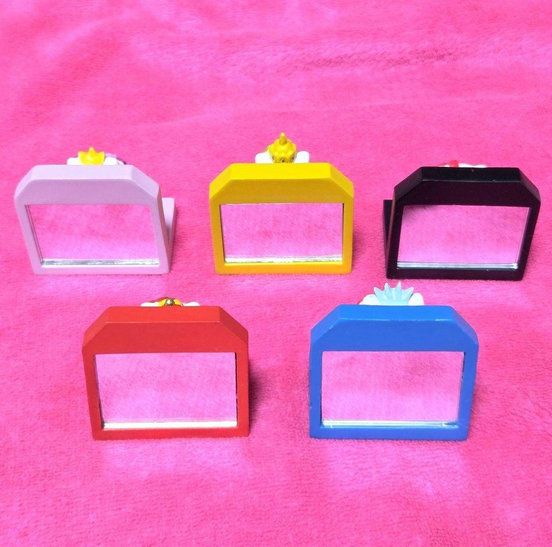 新品 HELLO KITTY ポーズドール 鏡 ハローキティ 置物 キティ