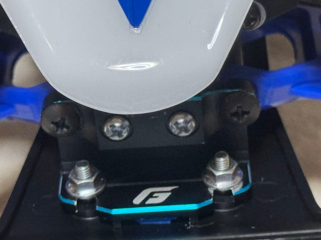 走行僅か必須OP多数装着！タミヤセイントドラゴン2021モーター付属、メカ無し車