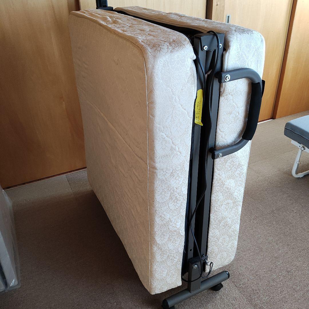 値下げしました！折りたたみ　電動　ベッド
