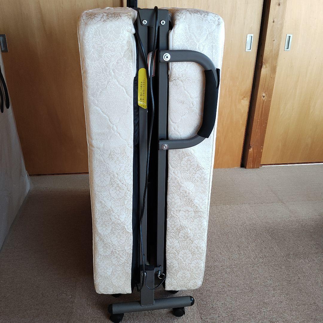 値下げしました！折りたたみ　電動　ベッド