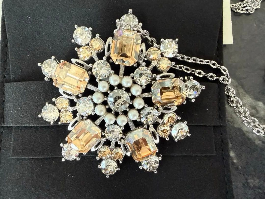 未使用★FOXEYフォクシーDAISY LINパワーストーンブローチ＆ネックレス