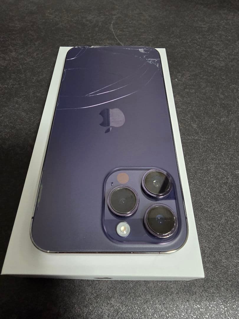 iPhone14 Pro Max 256 パーブル simフリー 背面割れ