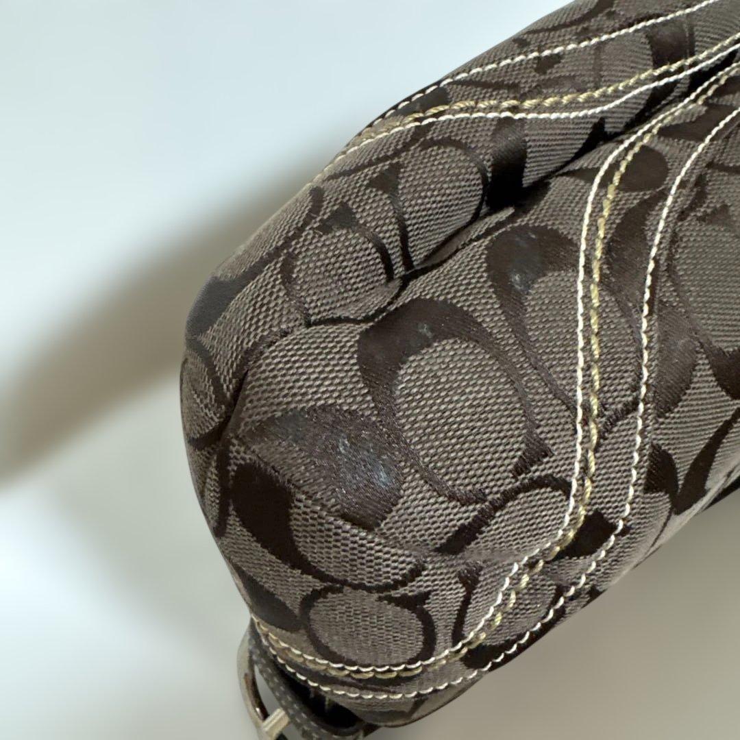 COACH コーチ シグネチャー ハーフムーン ソーホー　ワンショルダーバッグ