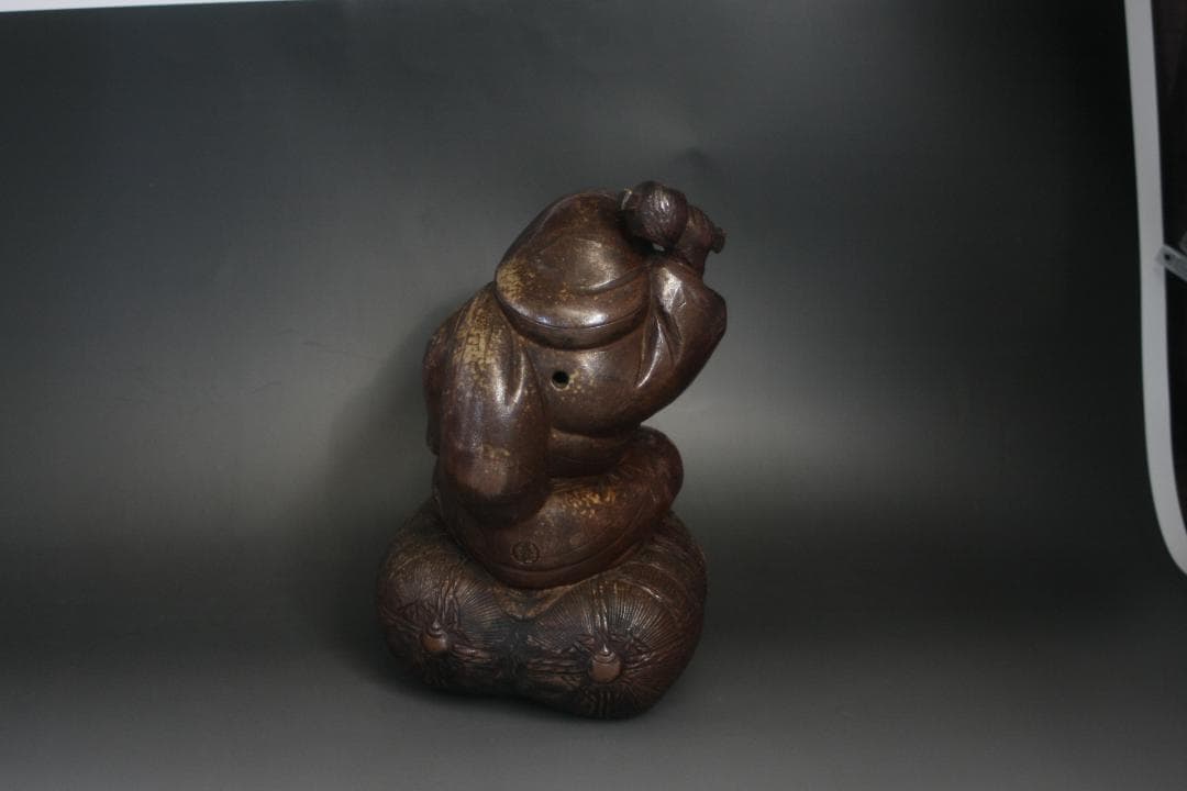 在銘　友弘作　大黒天　古備前焼