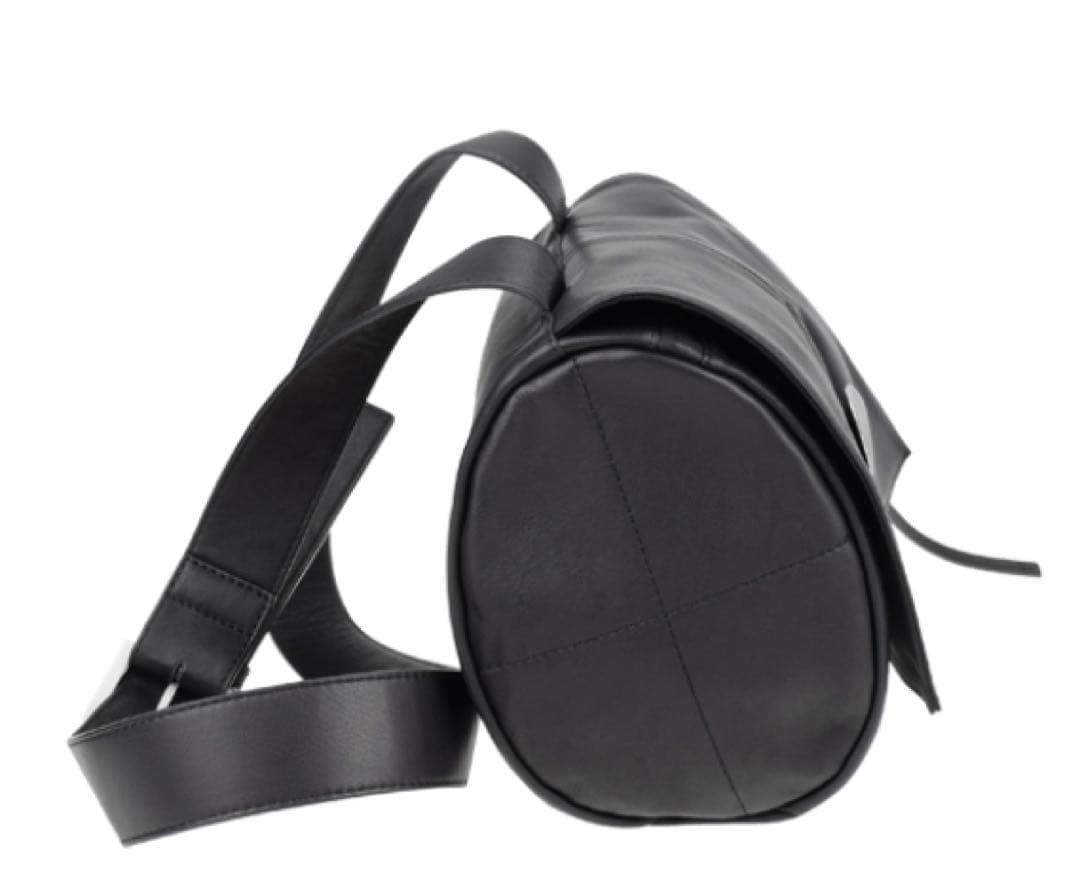 カワカワ kawakawa ボタンバック　L