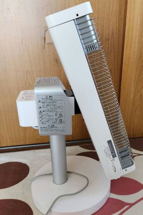 ダイキン 遠赤外線暖房機 セラムヒート マットホワイト ERFT116AS-W